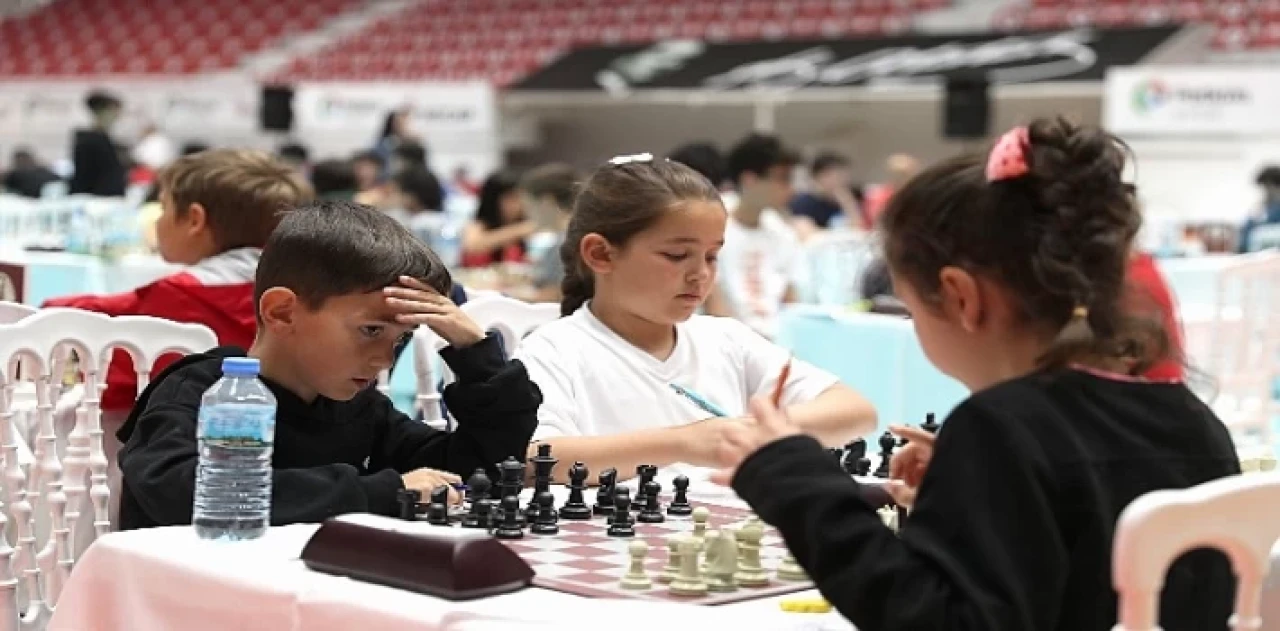 Aliağa, Satranç Tutkunlarına Ev Sahipliği Yapacak