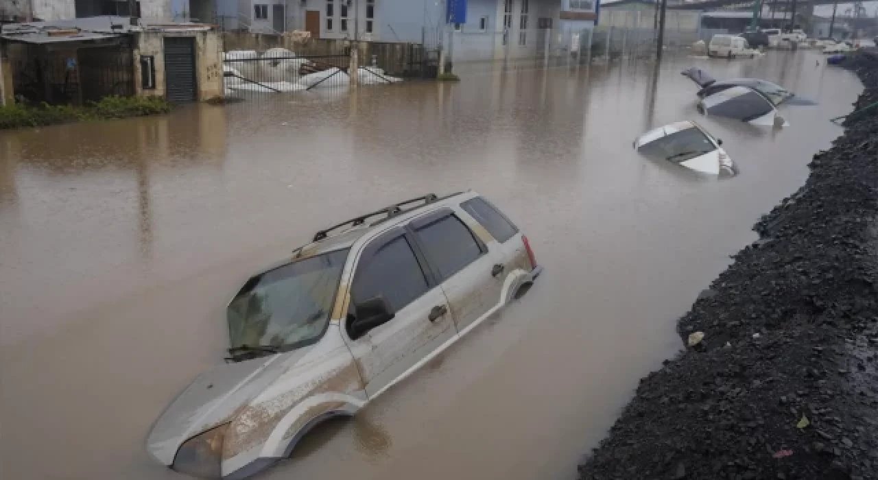 Brezilya'daki sel felaketinde can kaybı 160’a dayandı
