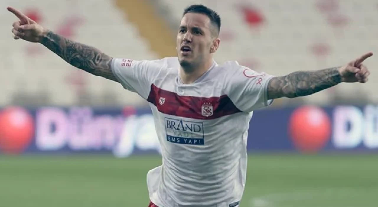 Bülent Uygun'dan Manaj açıklaması: 2-3 takımdan teklif geldi