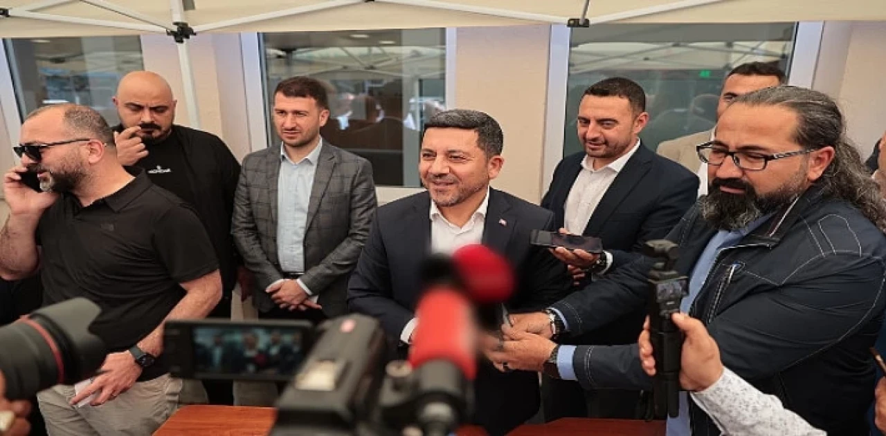 Nevşehir Belediye Başkanı Rasim Arı, kentte yaşayan sığınmacılar için su tarifesi ve nikâh işlemi ücretlerine zam yapacakları açıklamasına vatandaşlardan büyük destek geldi