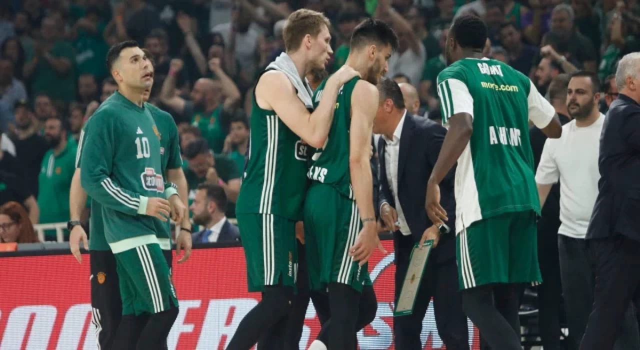 Panathinaikos 12 yıl sonra Final-Four'a kaldı