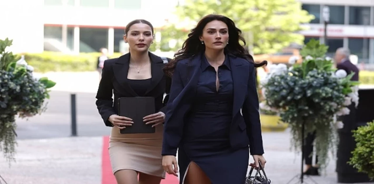 TOD’un Heyecanla Beklenen Yeni Dizisi 'Zamanın Kapıları’nın Setinden İlk Kareler Paylaşıldı!