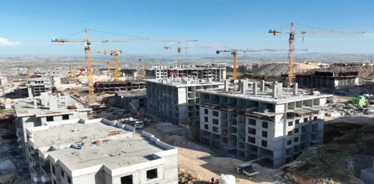 En büyük şantiye Adıyaman İndere’de... 16  bin 433 konut yapımı sürüyor