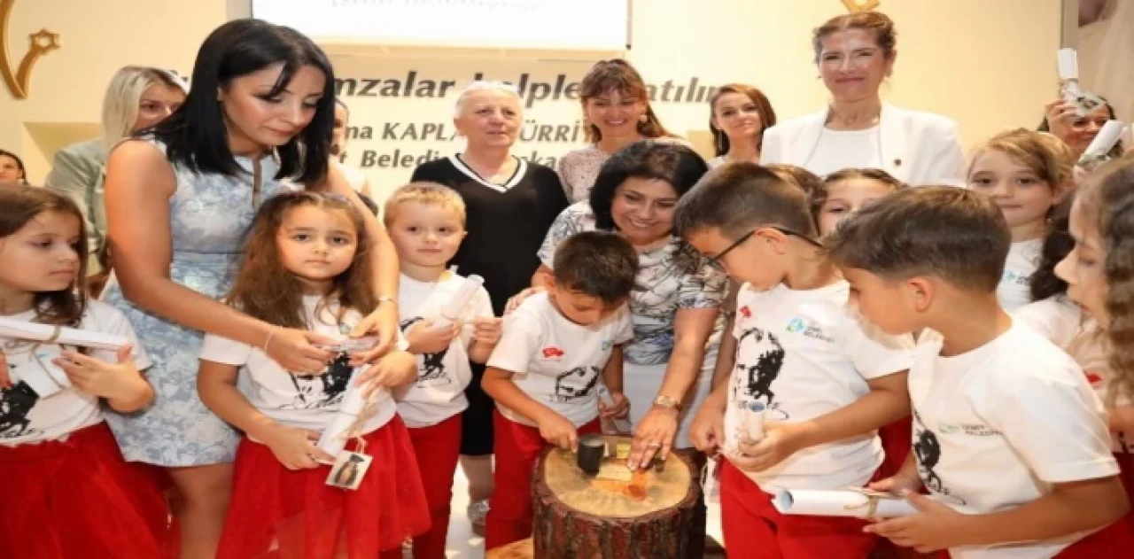 İzmit’te ’Çınar’lı miniklerin mezuniyet coşkusu