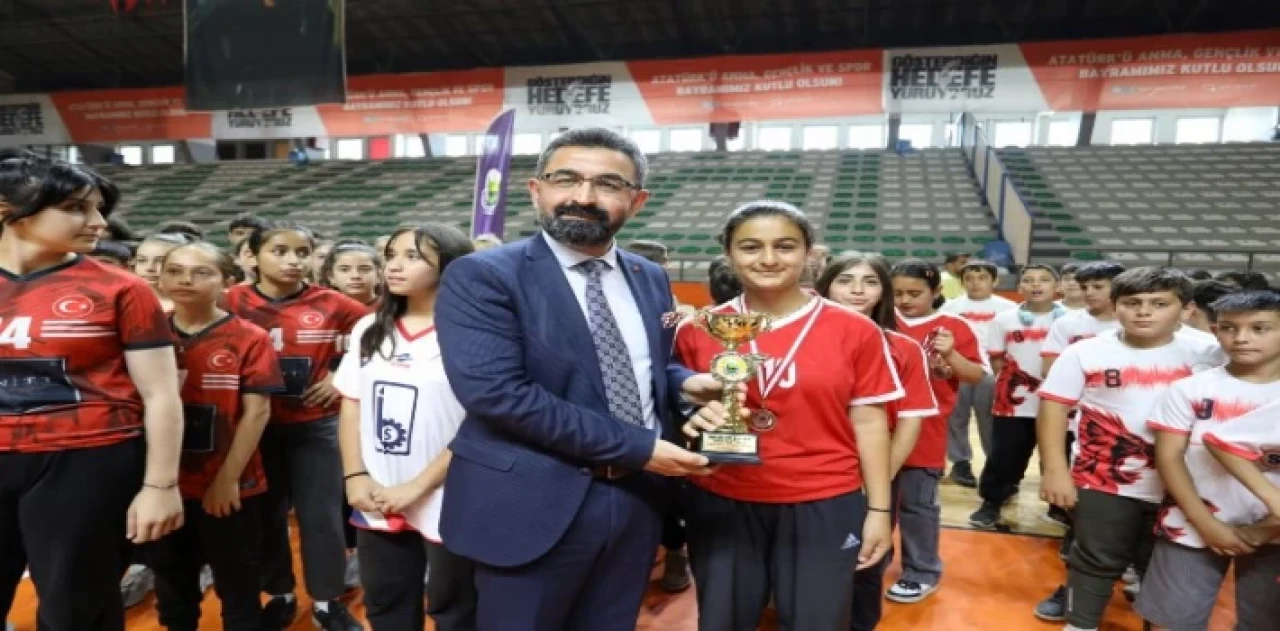 Spor Festivalinde Kupalar Sahiplerini Buldu