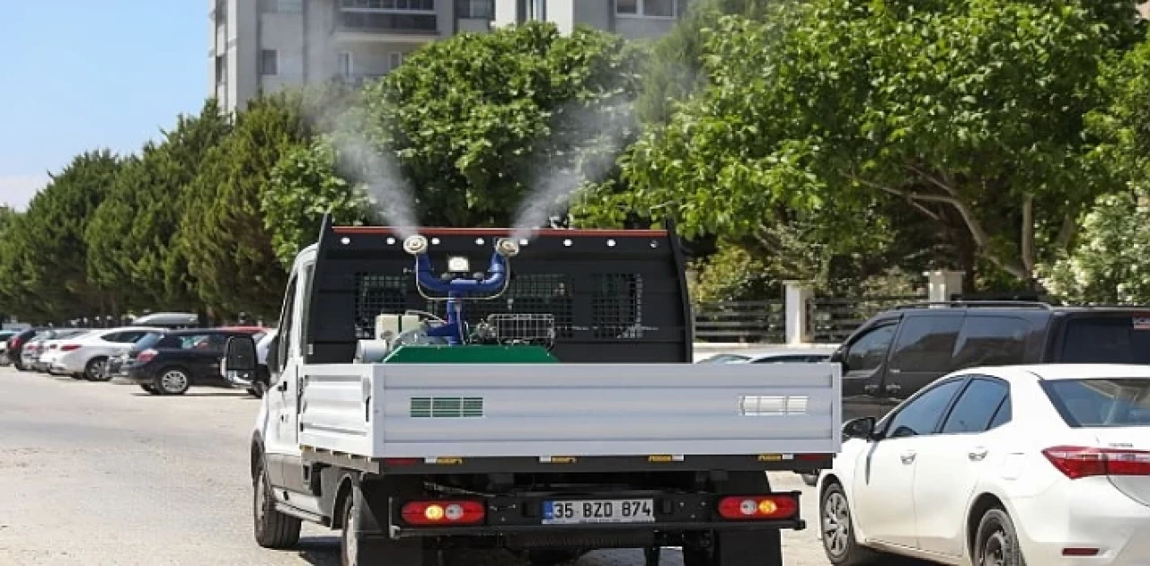 Buca’da ilaçlama son hızla devam ediyor
