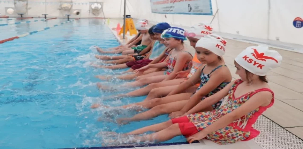 İzmit’te ’Yüzme Bilmeyen Kalmasın’da eğitimler başladı