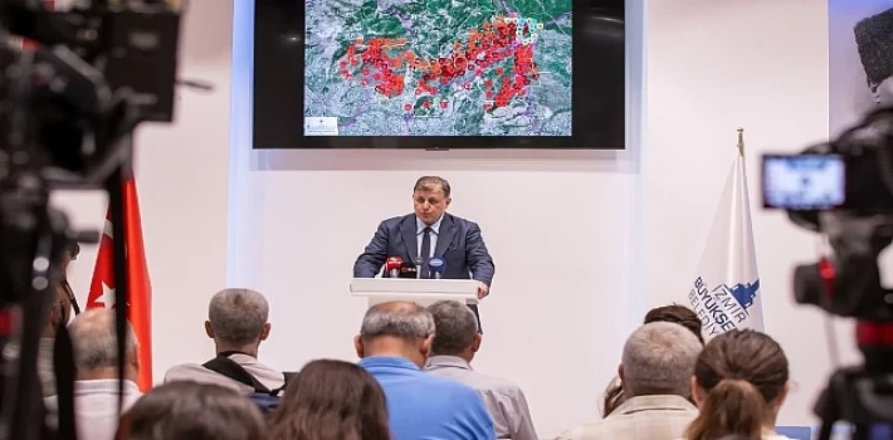 Başkan Tugay’dan yangın raporu  “Yangınlara karşı daha güçlü bir Büyükşehir göreceksiniz”