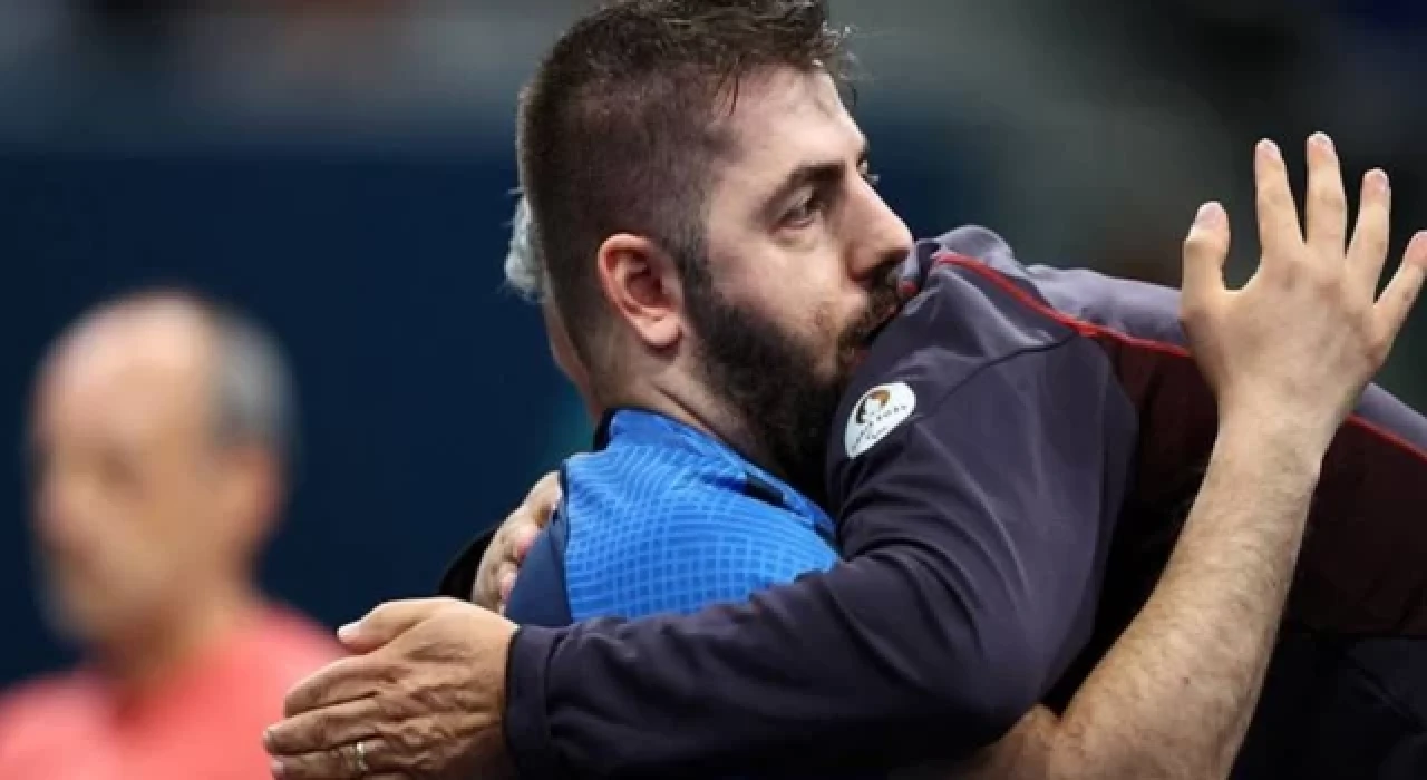 Ali Öztürk, Paris 2024 Paralimpik Oyunları'nda bronz madalya kazandı