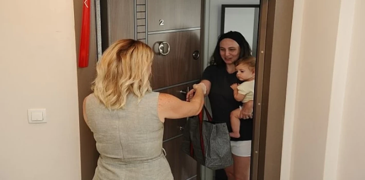 Karşıyaka Belediyesi’nden 'Hoş Geldin Bebek’ paketi
