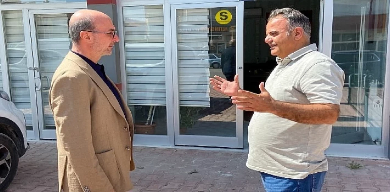 Selçuklu Belediyesi Ahmet Pekyatırmacı, Buhara Mahallesi’nde bulunan esnafları ziyaret etti