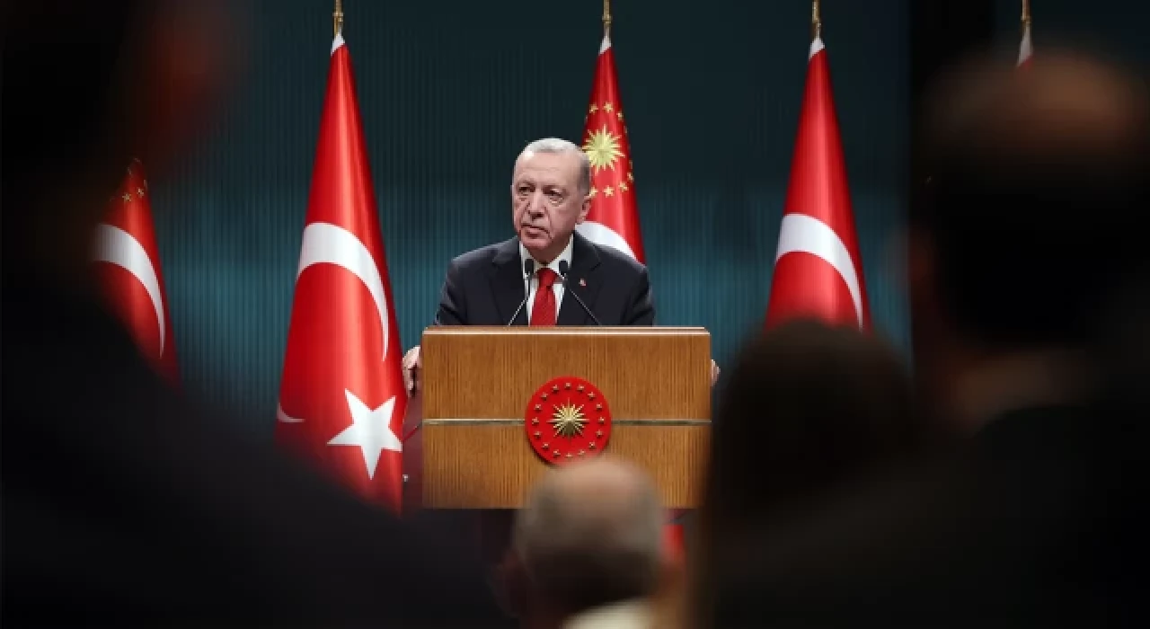 Abdulkadir Selvi'nin iddiasına göre; üç ayrı Kabine listesi konuşuluyor, içerisinde ortak 4 isim var!