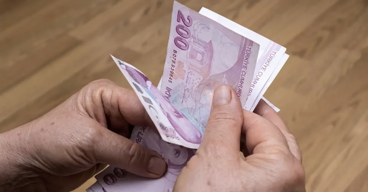 Nisan 2025 güncel emekli promosyonları: 27 bin TL’ye varan ödemeler 9