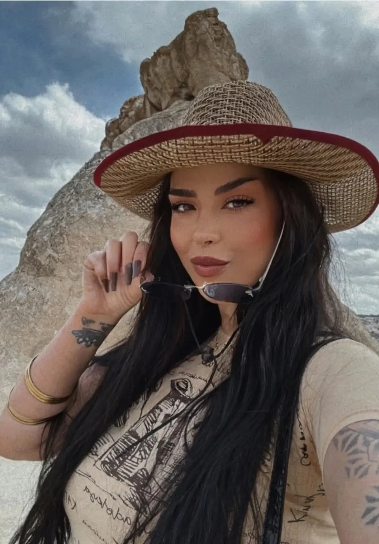 Fenomen Bade Taş'tan Elif Kırav cinayetine ilişkin açıklama: Sırtından, kaşından, gözünden, kalbinden... 7