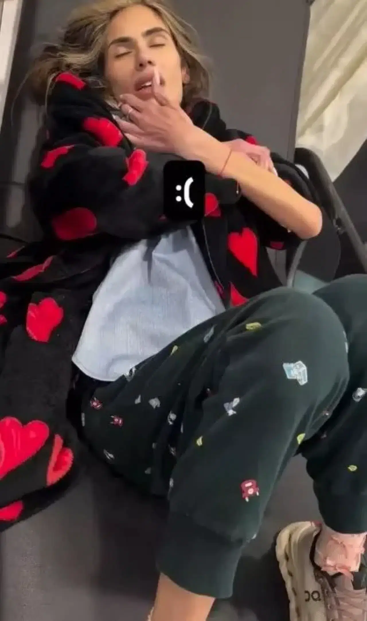 Nihal Candan'ın yoğun bakımdan görüntüsü ortaya çıktı! Bahar Candan'dan şaşkına çeviren paylaşımlar: Abla ölme lütfen ölme 2