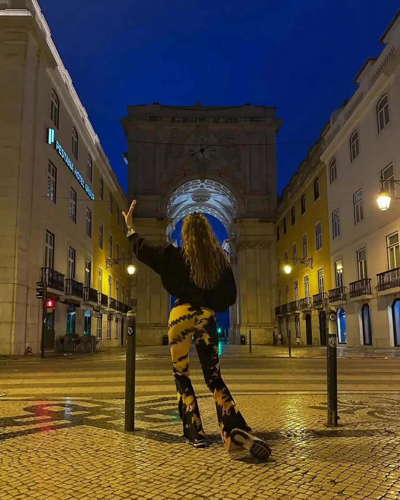 Sinem Kobal ile Kenan İmirzalıoğlu'ndan nispet yaparcasına tatil pozları! 1