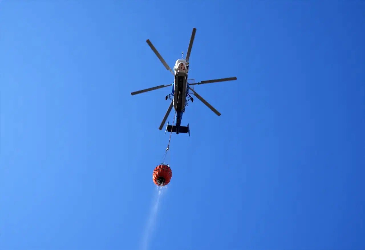 İzmir Aliağa’daki orman yangını 19 saat sonra kontrol altına alındı 1