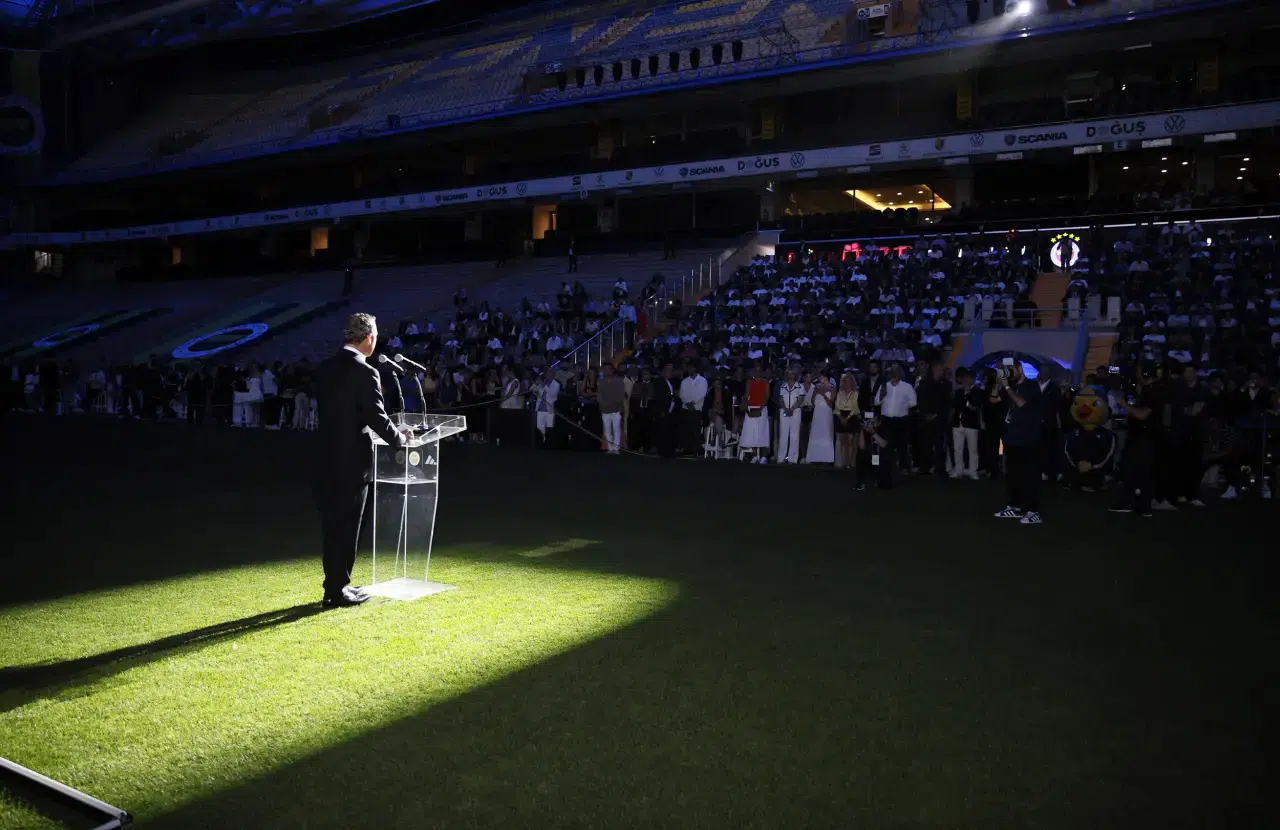 Fenerbahçe'den şaşaalı forma tanıtımı 5