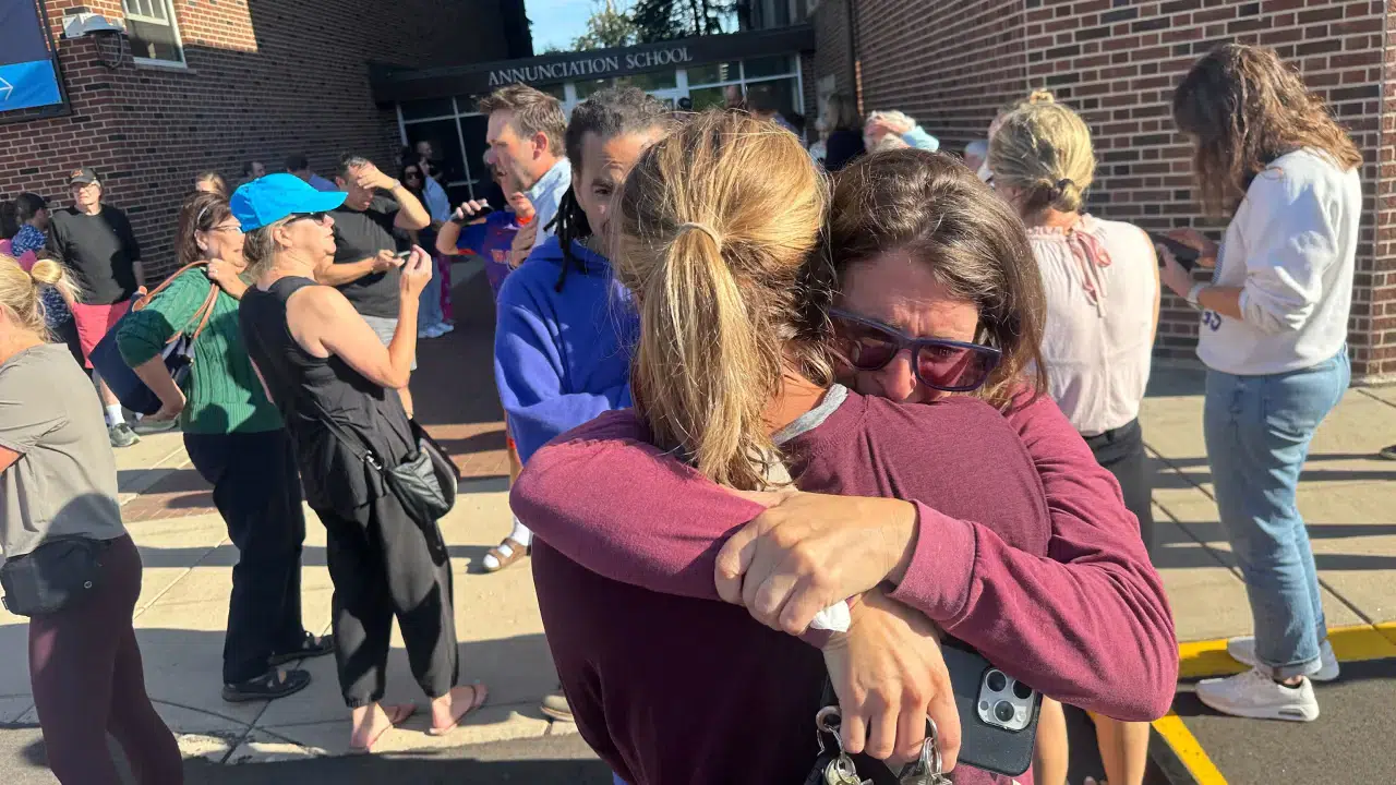 Minneapolis'te gerçekleşen okul saldırısında 2 çocuk öldü 2