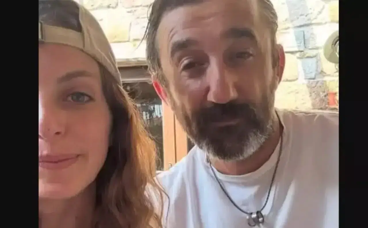 Bige Önal'ı akrep soktu, hastaneye yetiştiren oyuncu arkadaşı Necip Memilli oldu 4