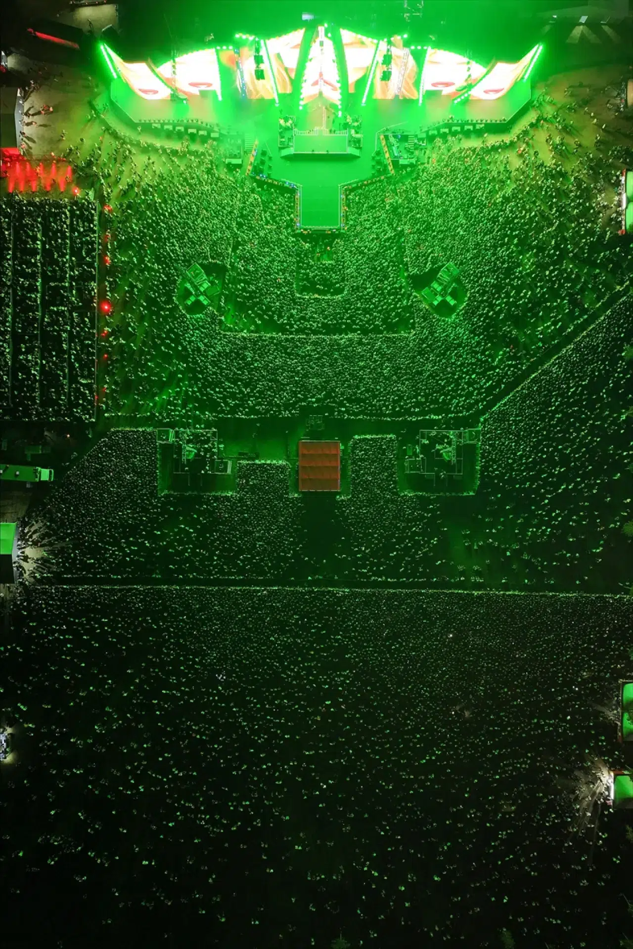 Jennifer Lopez 6 yıl aradan sonra İstanbul’da sahne aldı 9