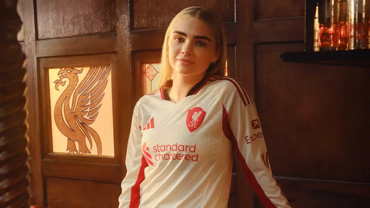 Liverpool yeni sezon formalarını tanıttı: 13 yıl aradan sonra Adidas’la yeniden buluşma 6