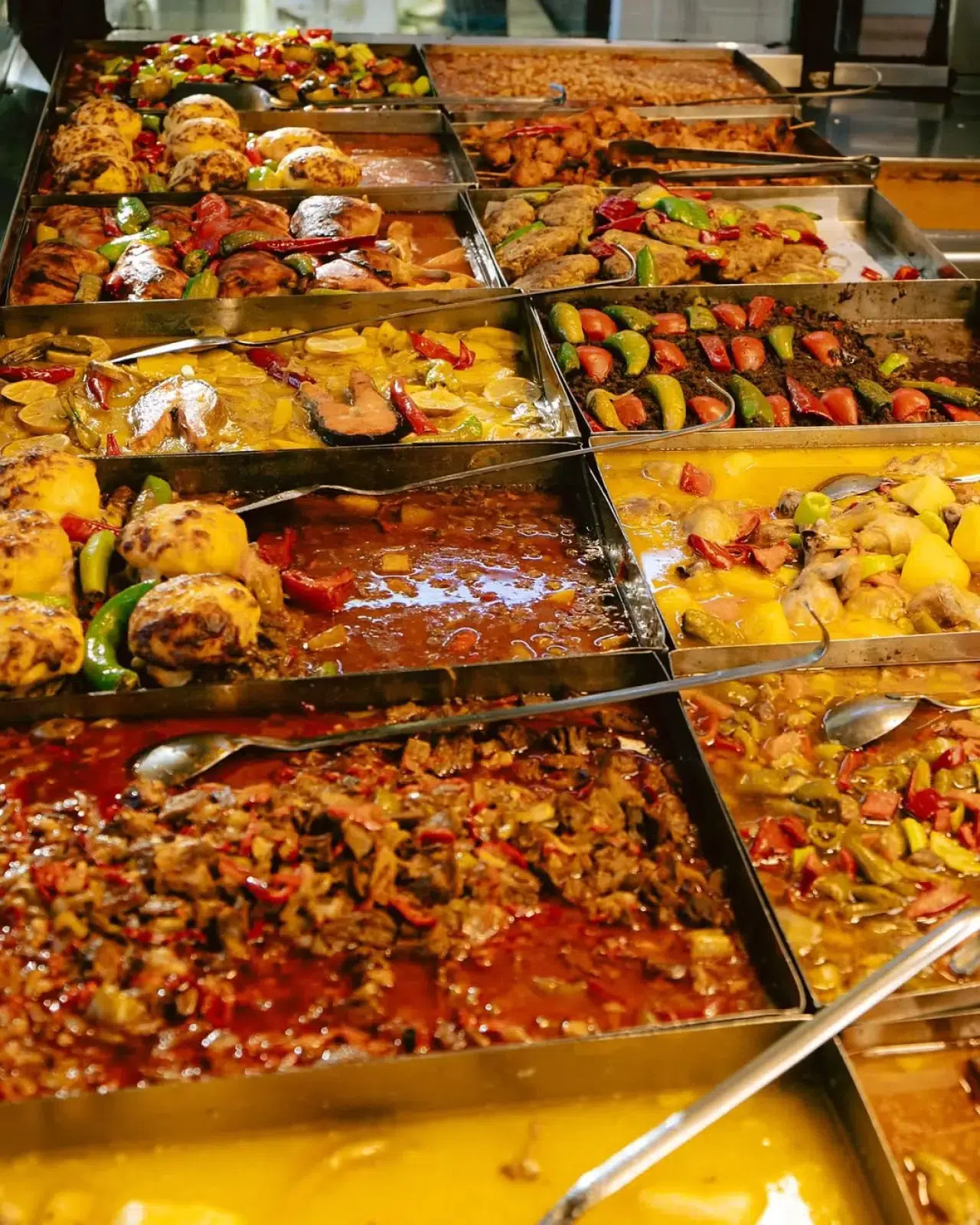 Lakers'ın yıldızı Rui Hachimura'dan Orhan Veli paylaşımı: "İstanbul'u dinliyorum, gözlerim kapalı" 13