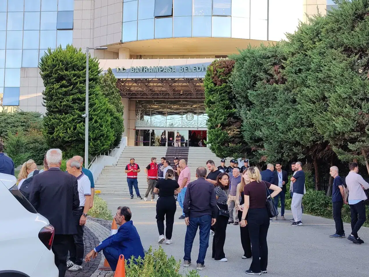 Dalga dalga İBB operasyonları: Gözaltılar, tutuklamalar ve tahliyeler 10