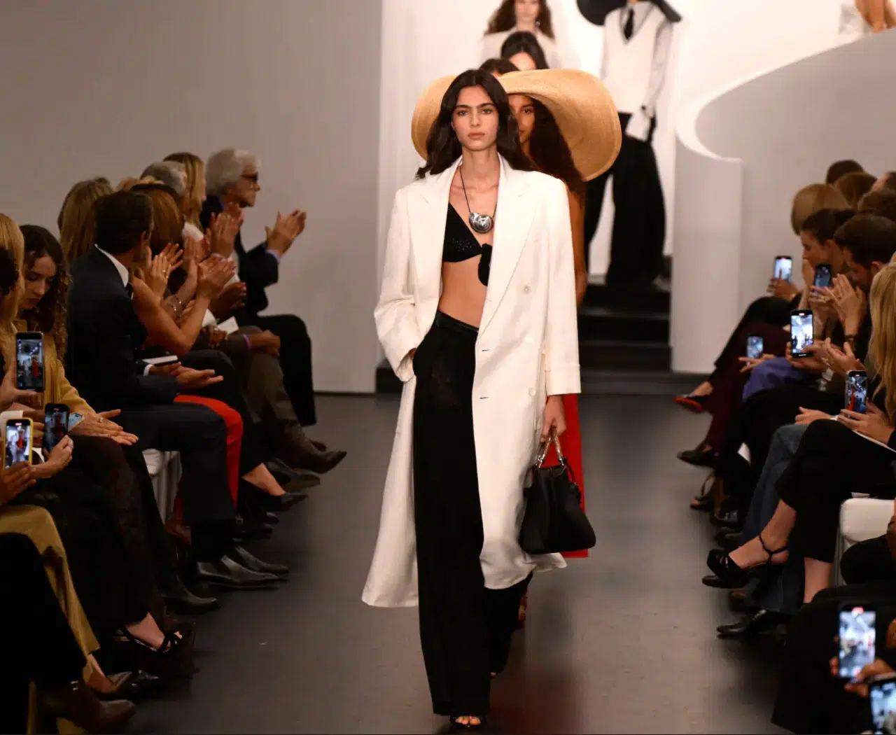 Giorgio Armani’nin ölümü sonrası dünyanın en yaşlı büyük moda tasarımcısı Ralph Lauren... 2