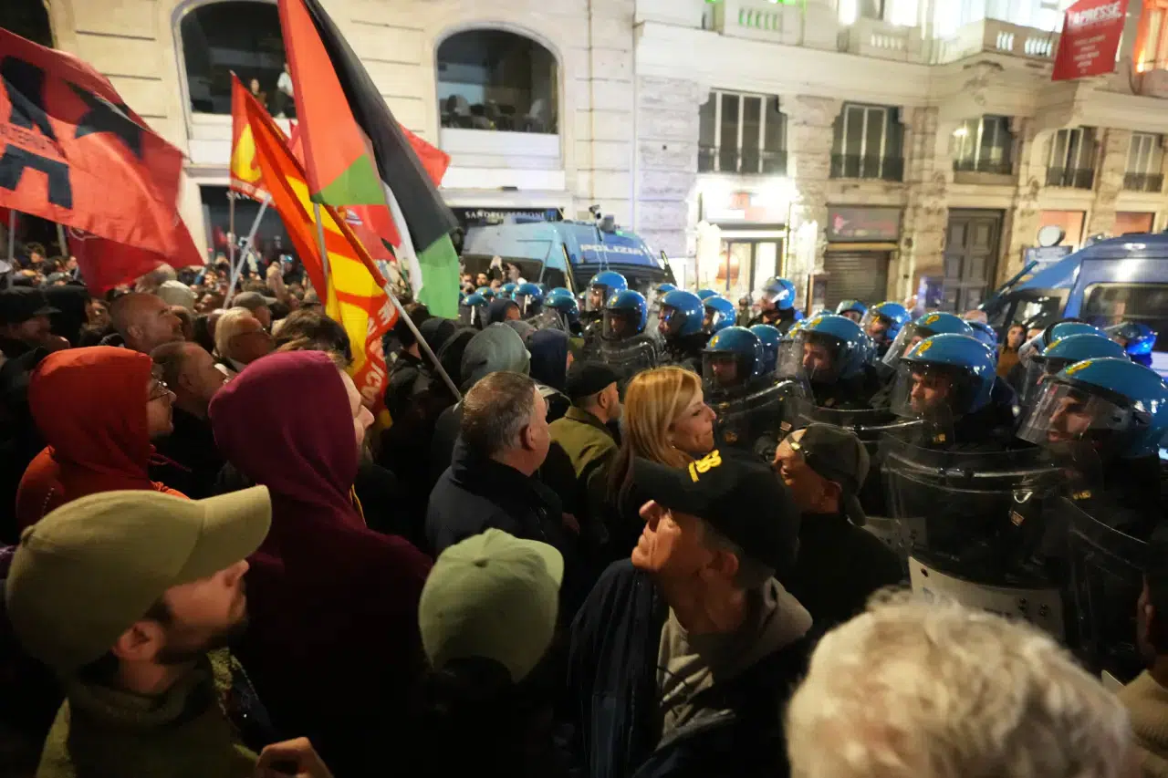 Dünya İsrail'e karşı ayakta: İtalya'dan Yunanistan'a, Meksika'dan Kolombiya'ya halk sokağa çıktı 4