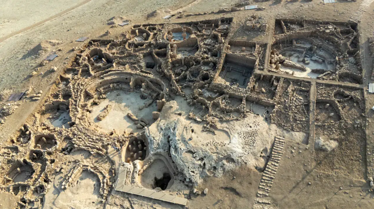 Göbeklitepe ve Karahantepe’de 30 yeni eser bulundu: “Ölüm yüzü” heykeli dikkat çekiyor 5