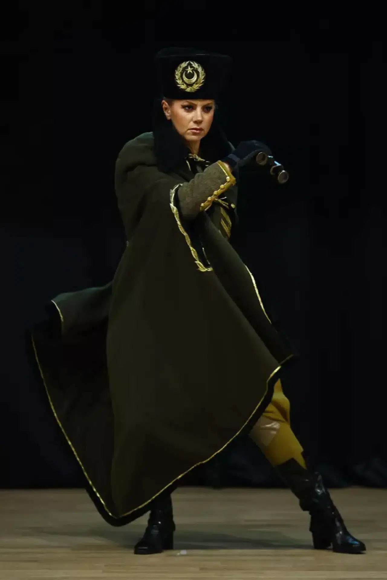 Ankara Olgunlaşma Enstitüsü’nden ‘Atatürk Kıyafetleri’ defilesi: 25 özel tasarım sahnelendi 9