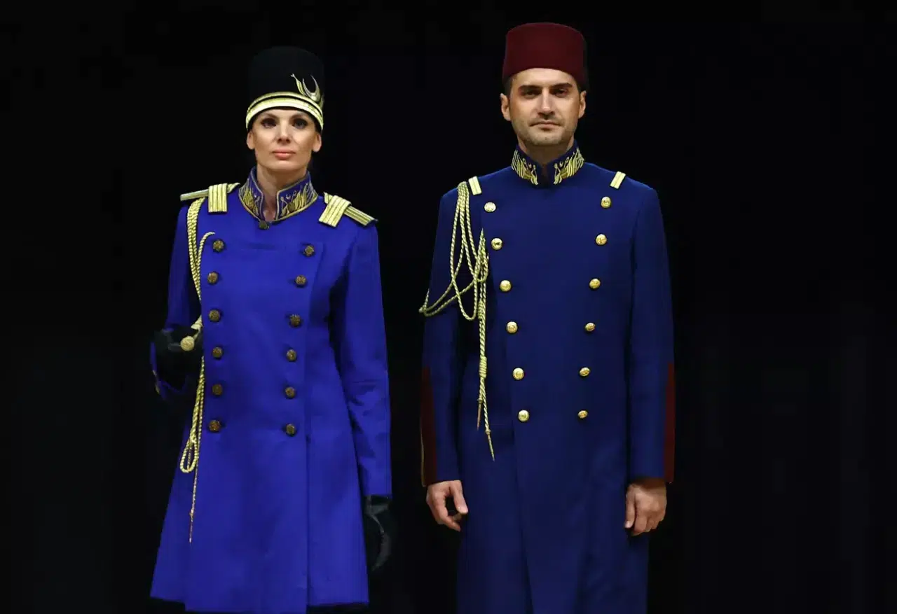 Ankara Olgunlaşma Enstitüsü’nden ‘Atatürk Kıyafetleri’ defilesi: 25 özel tasarım sahnelendi 11