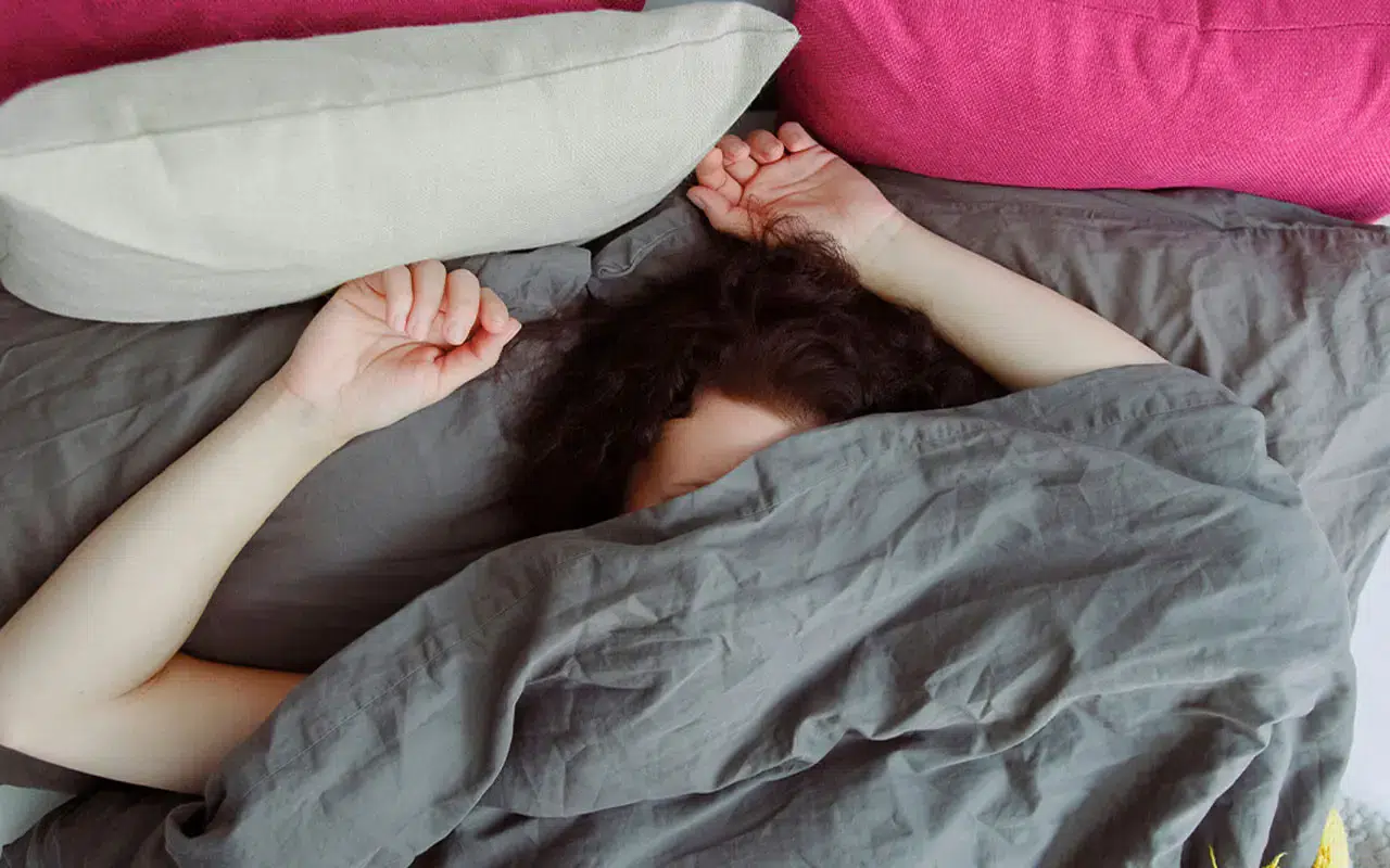 Uykusuzluk problemi yaşayanlar için 10, 60 veya 120 saniyede uykuya dalmanın yolları 3