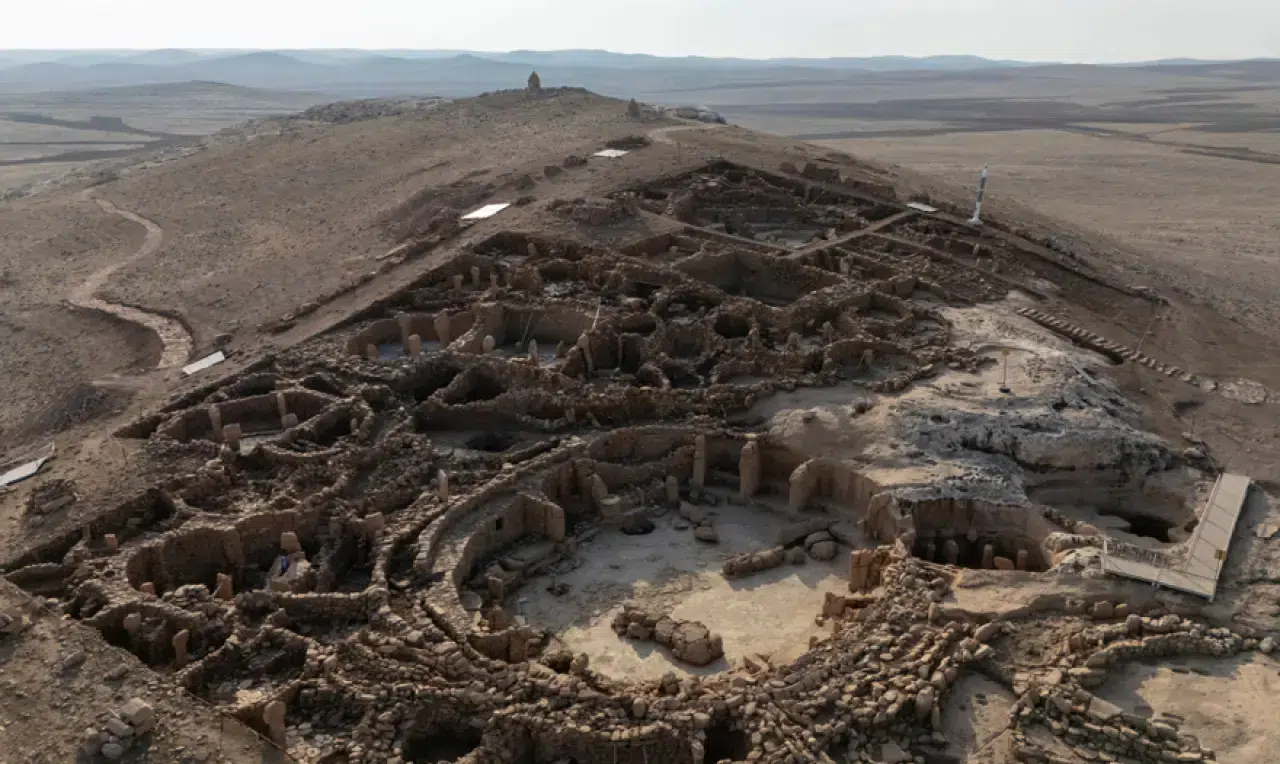 Göbeklitepe ve Karahantepe’de 30 yeni eser bulundu: “Ölüm yüzü” heykeli dikkat çekiyor 4