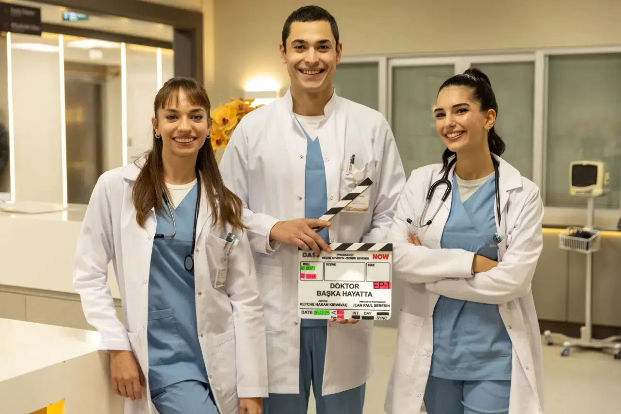 Doktor: Başka Hayatta'dan ilk kareler yayınlandı 6