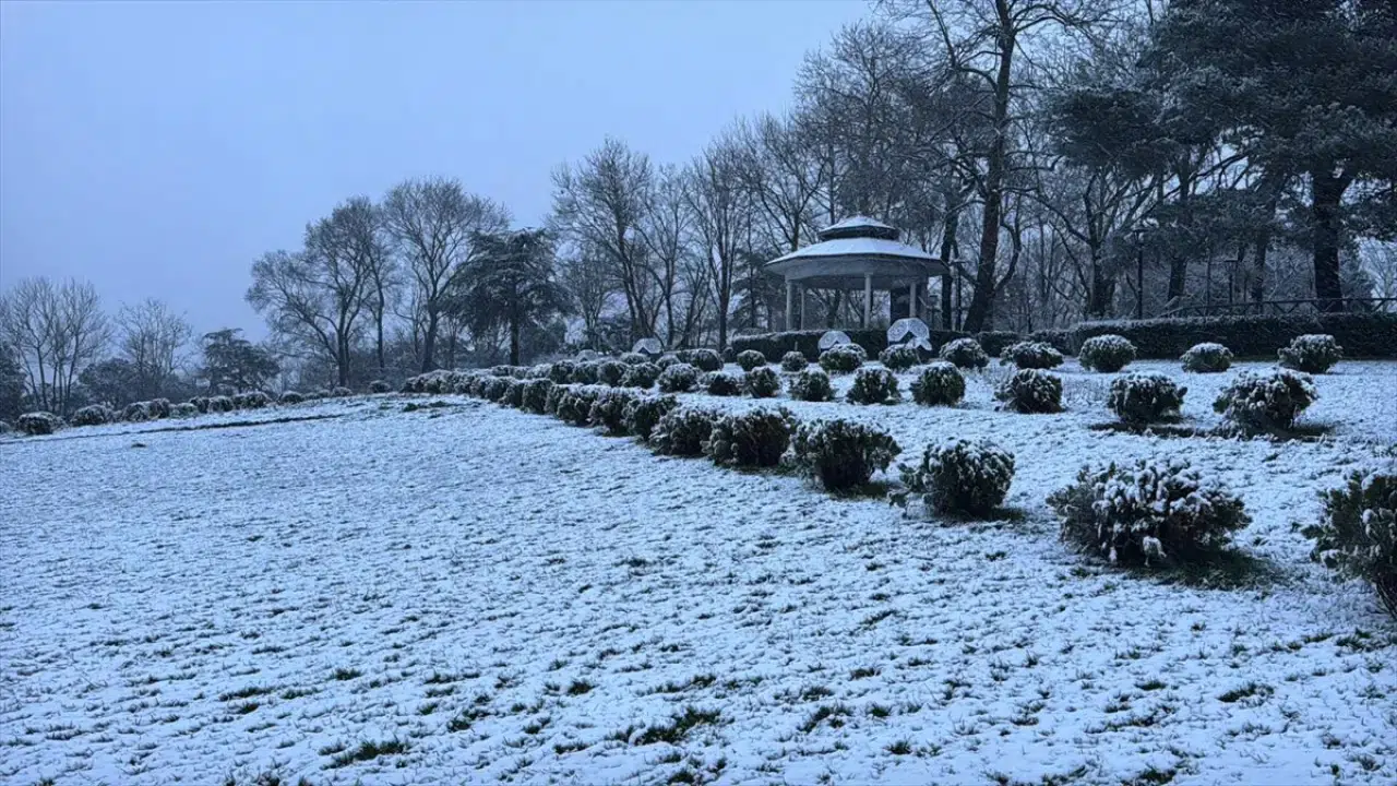 İstanbul'da kar yağışı başladı 2