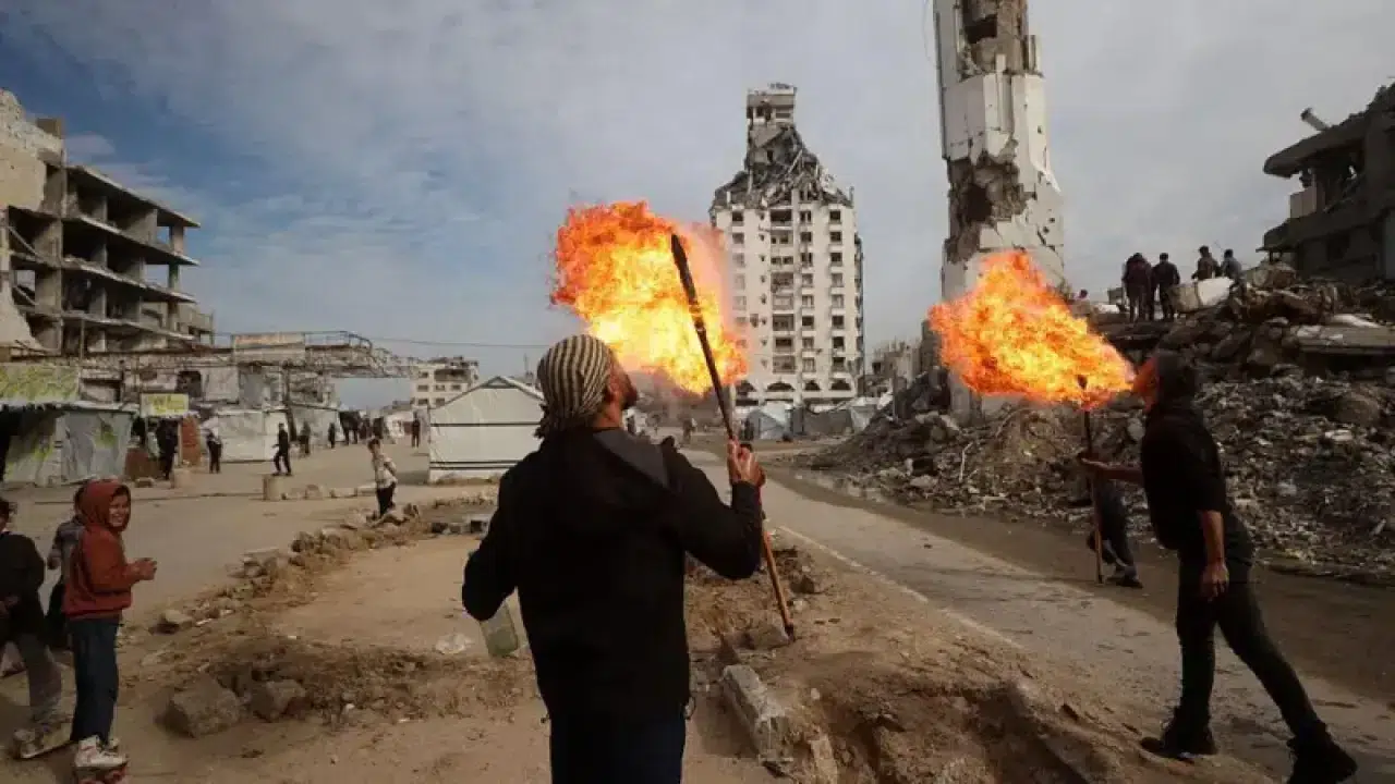 2026 coşkusu meydanlara taştı: İstanbul’dan New York’a yeni yıl kutlamaları 6