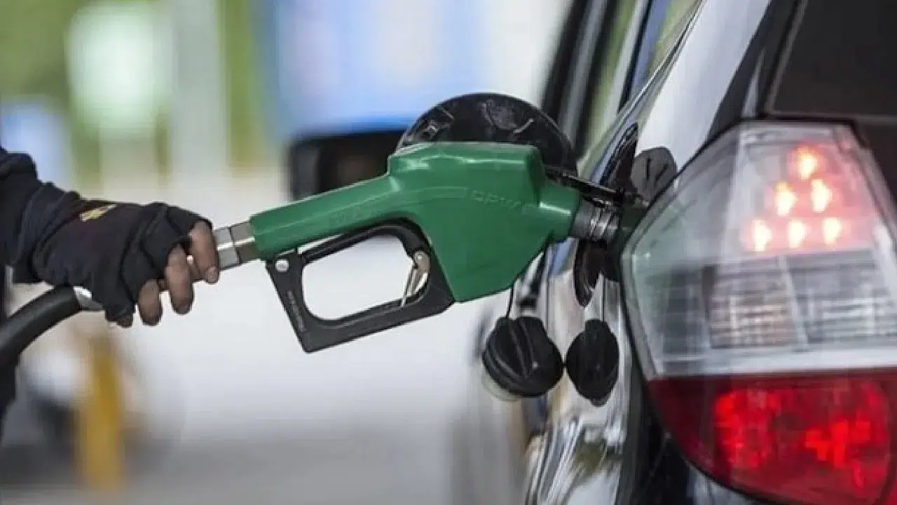 Motorine tek kalemde 3 TL zam: Fiyatlar 56 lirayı aştı