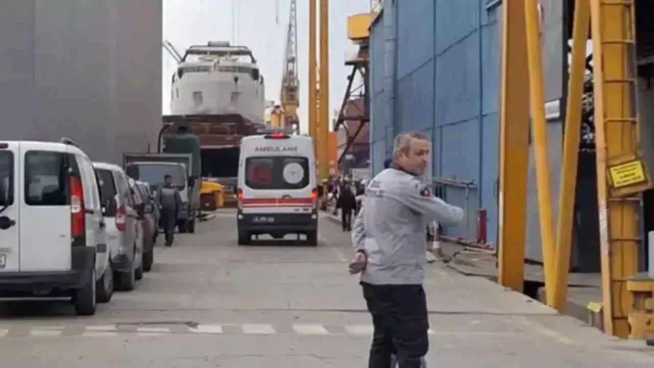 Tuzla tersanesinde patlama: 1 işçi hayatını kaybetti, 3 kişi yaralandı