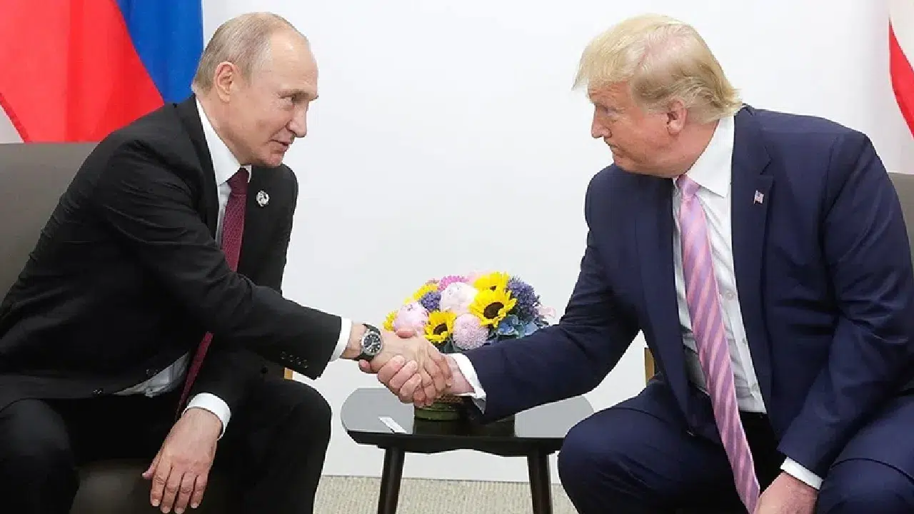 Trump-Putin zirvesi yeniden gündemde