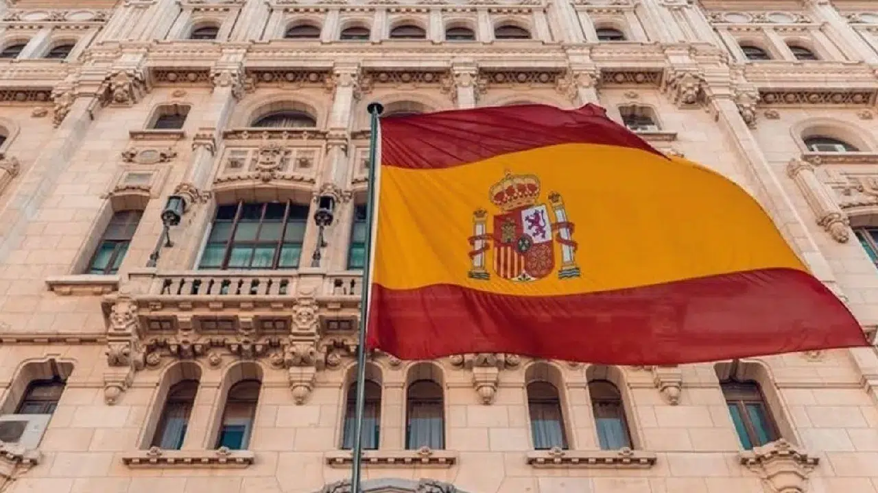 İspanya Meclisi, İsrail’e silah ambargosunu kabul etti