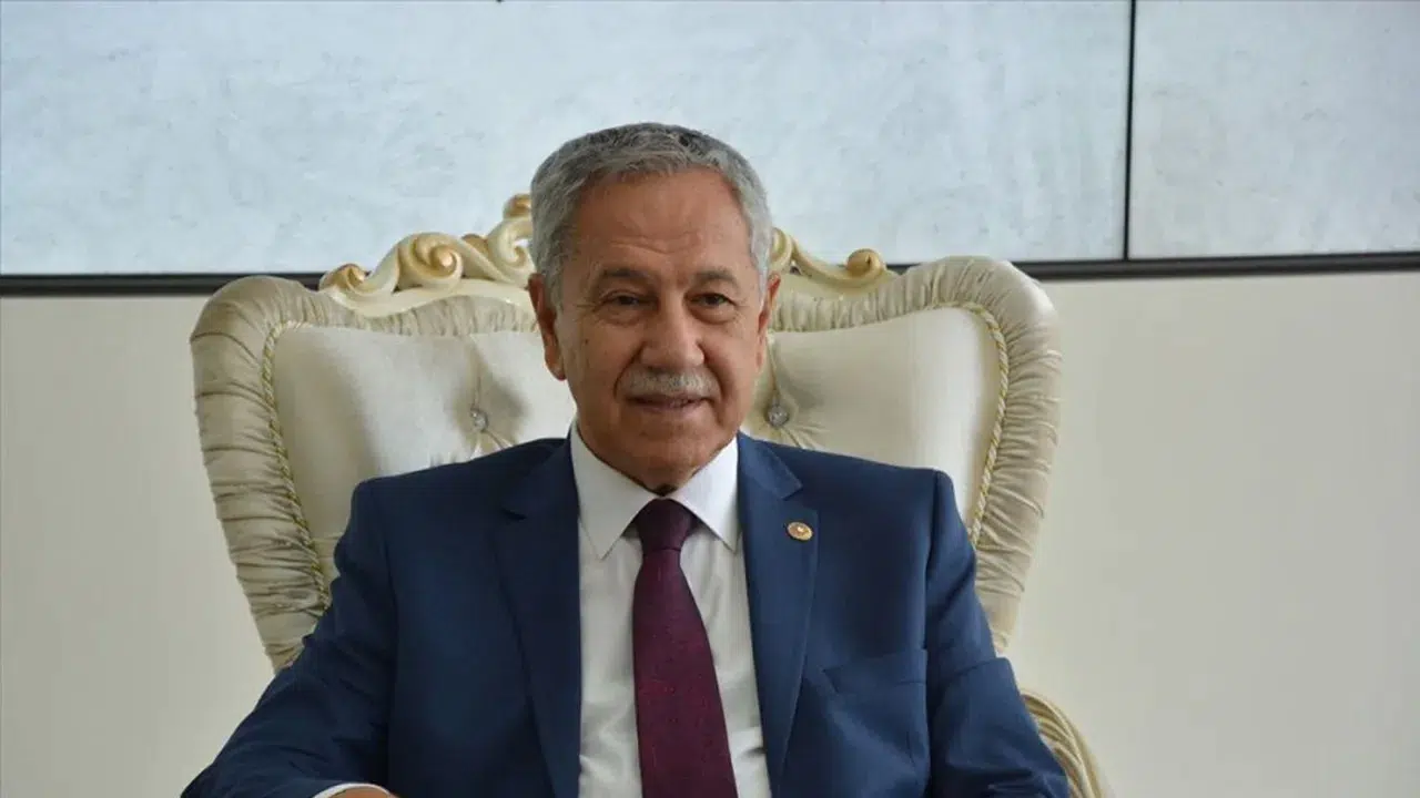Bülent Arınç’tan Tufan Erhürman’a tebrik: “Hem Kıbrıs hem Türkiye için fırsat”