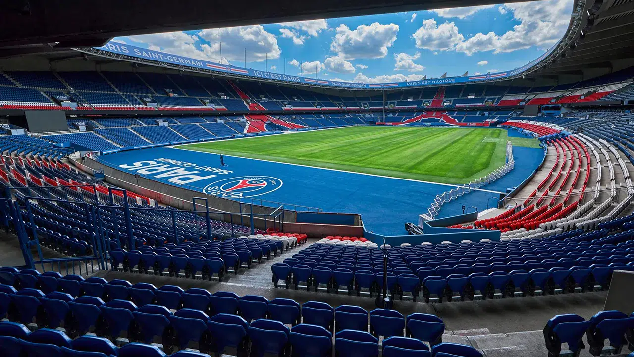 UEFA, 2028 ve 2029'daki turnuva finallerinin ev sahipliğine aday statları açıkladı