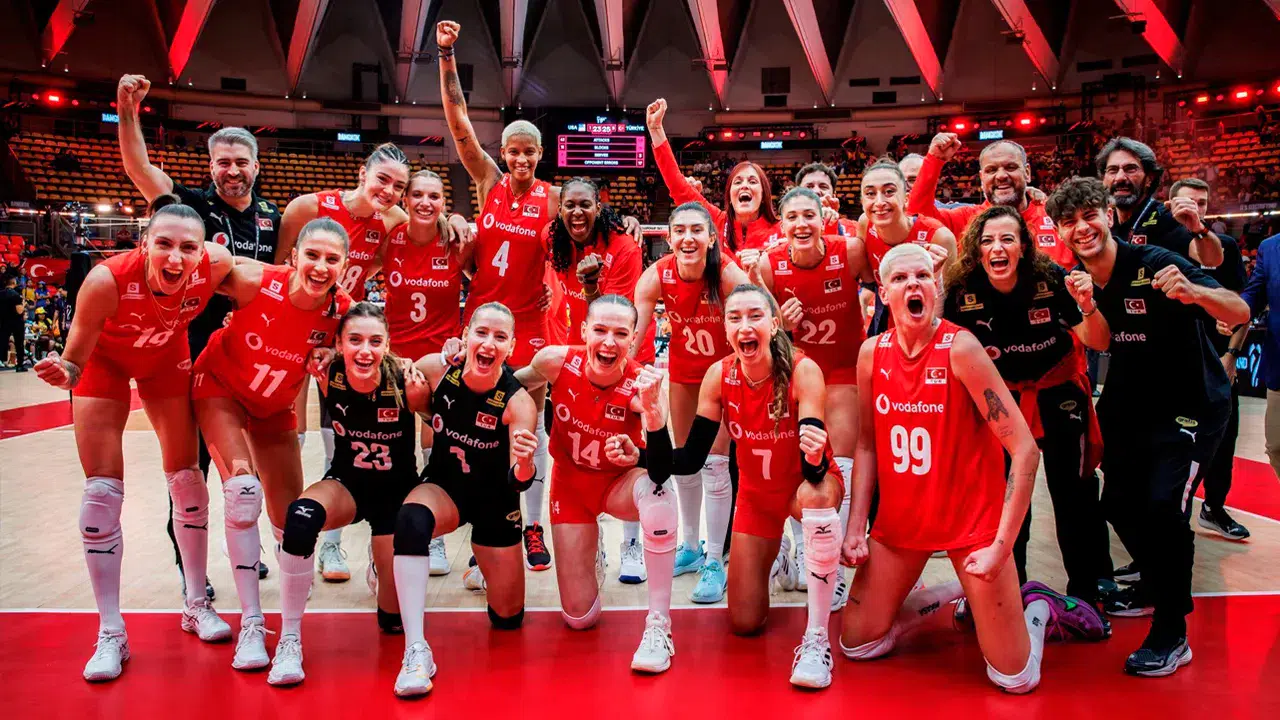 A milli voleybol takımlarının Avrupa Şampiyonası maç programları belli oldu