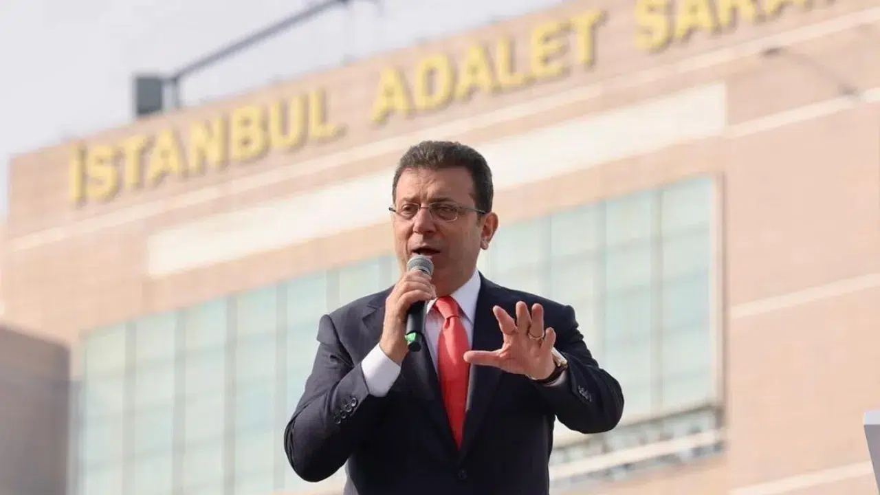 Ekrem İmamoğlu’nun savcılara hakaret davası düştü