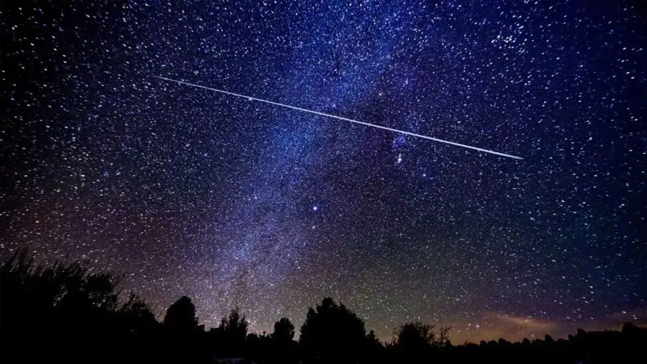 Orionid meteor yağmuru bu gece zirveye çıkıyor