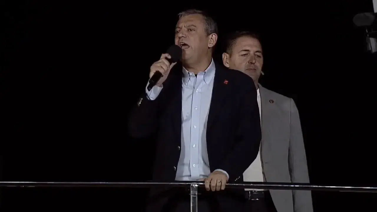 İmamoğlu’nun 194 günlük hasreti: CHP’den, Küçükçekmece’de “Millet İradesine Sahip Çıkıyor” mitingi