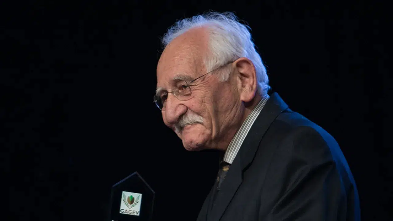 Usta oyuncu Arif Erkin Güzelbeyoğlu yarın son yolculuğuna uğurlanacak