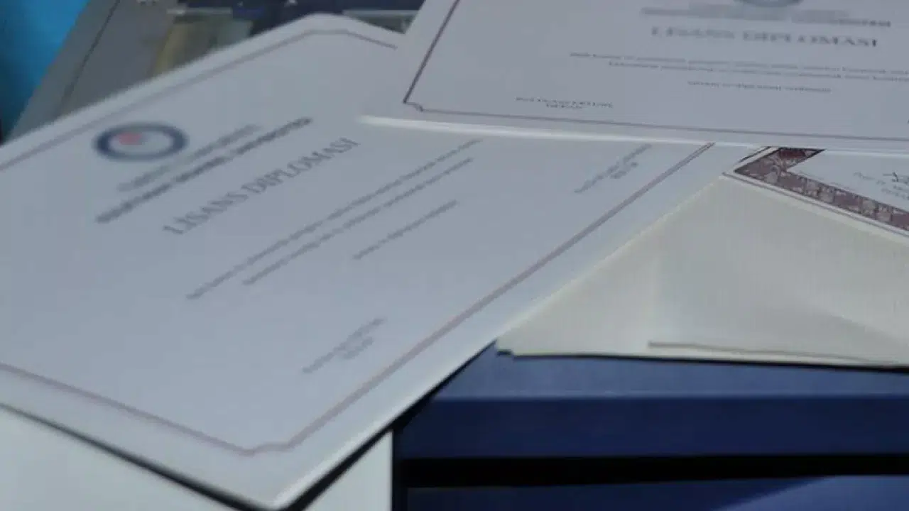 Sahte diploma soruşturmasında 23 kişi tutuklandı
